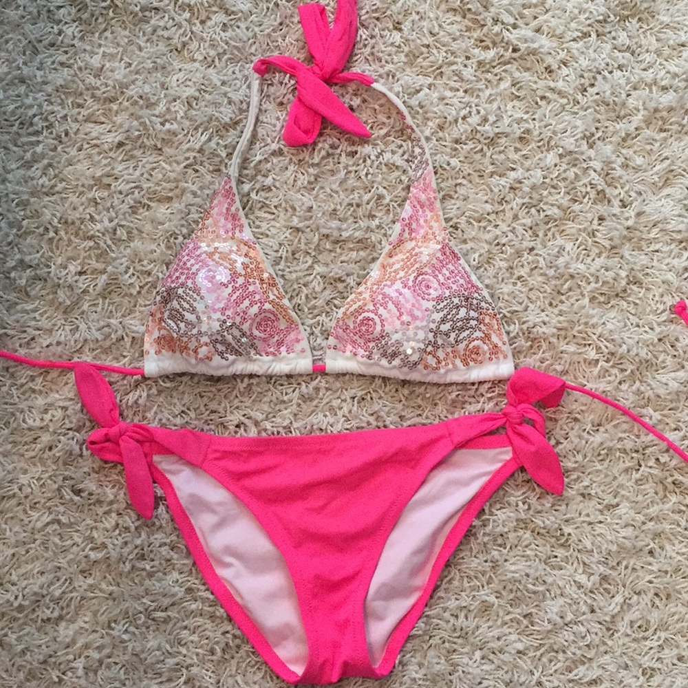 Hot Pink Sequin Bikini 👙